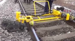 Machine de façonnage de ballast